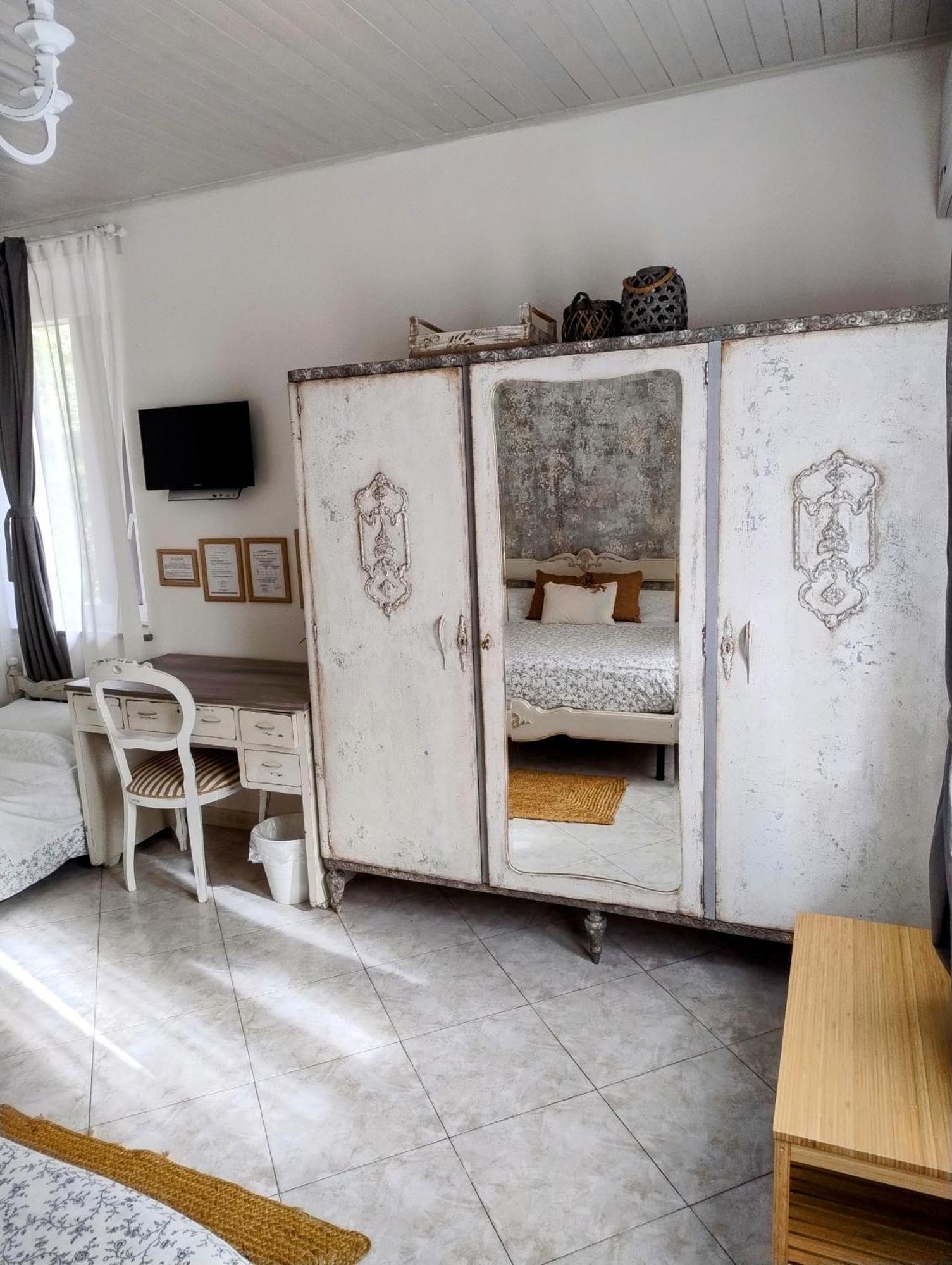 Grotta Dei Puntali B&B Carini Bilik gambar